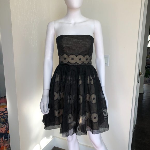 RED Valentino Dresses & Skirts - RED Valentino Silk Strapless Dress Black Sz 40, US 2